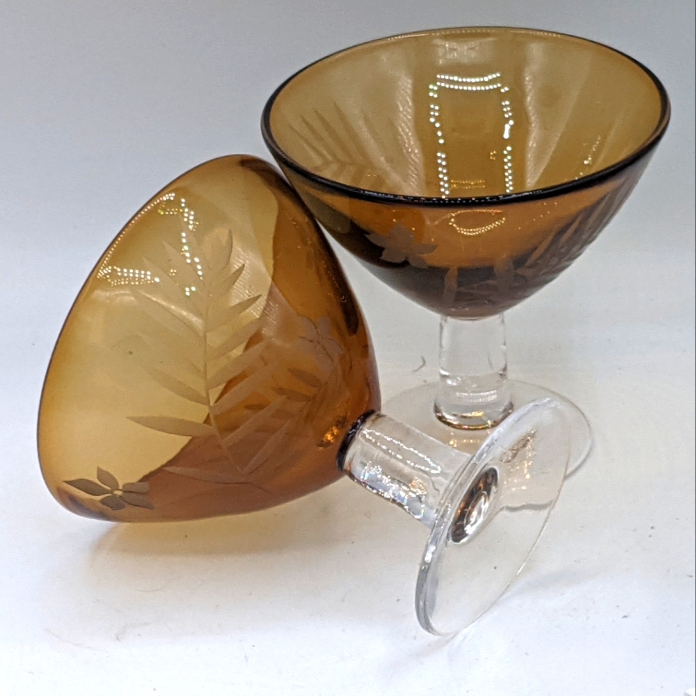Mid-century modern amber brown glass sorbet dessert dish. Set of Two